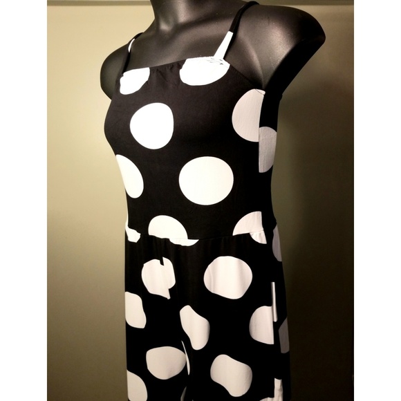 NWOT Plus Size Polka Dot Capri Jumpsuit - Picture 4 of 4